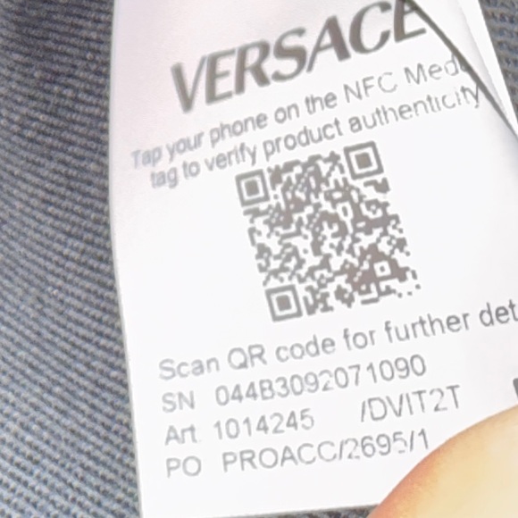 Versace Medusa crossbody shoulder bag, unused with dust bag - Picture 5 of 5